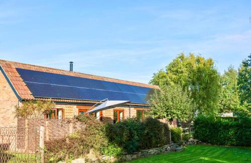 Tranquil and cosy cottage on the Somerset Levels - Photo 35