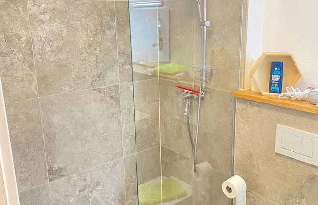 Motel Q - Dingolfing - Foto 46