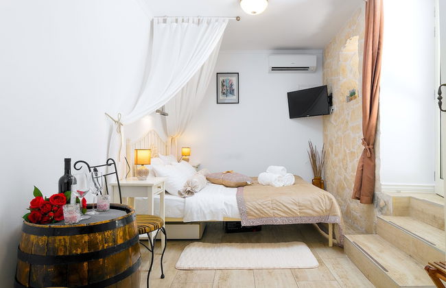 Gaius Aurelius Valerius - Photo 13