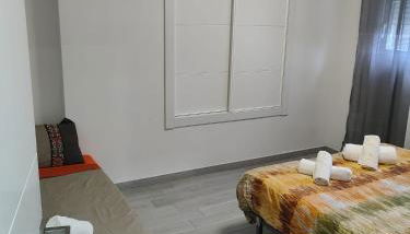 Apartamento Costa de Poniente - Foto 3, towels, wardrobe