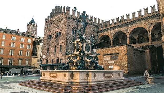 Transfert privé de l'aéroport de Bologne à la ville de Bologne - Photo 3