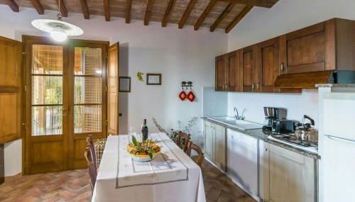 Apartment With View Of Lake Trasimeno - Photo 5