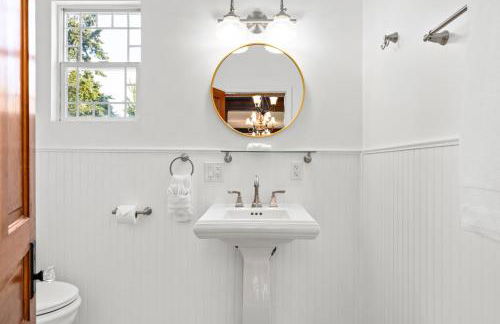 The Historic Bonners Family Home- 4 Bedroom - Panoramic River Views, Casino Nearby - Foto 35