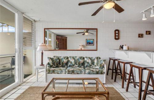 Stunning Ocean Views Condos in Oahu at Punaluu - Photo 43