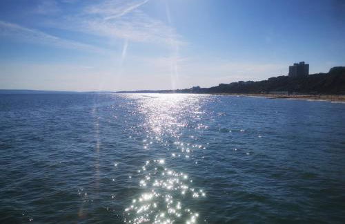 Gorgeous Apartment near Bournemouth Beach - Foto 15