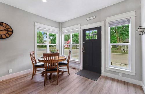 Cozy Chic Home in Downtown Loveland! - Foto 18