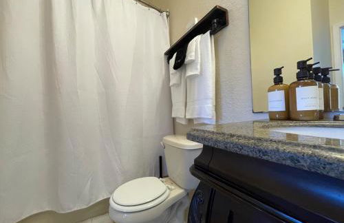 Spacious Family Fun Near Disney, Water Slide, Pool - Foto 20