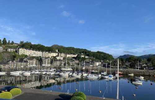 Harbour Haven: Spectacular Views - Photo 6