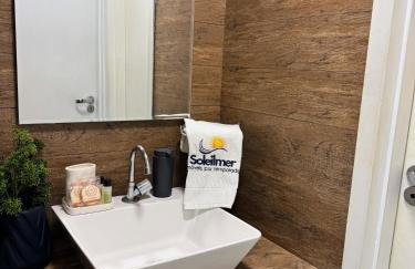 Flat com 2 Qts próx a praia, shoppings, mercados, restaurantes e padarias - Foto 4