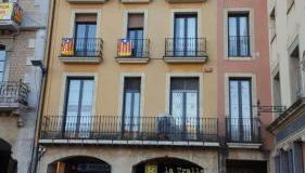 Apartaments Vicus 2 con vistas a la Plaza Mayor de Vic - Photo 4