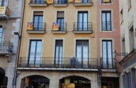 Apartaments Vicus 2 con vistas a la Plaza Mayor de Vic - Photo 4