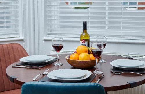 Delven House- Serviced Apartments - Photo 12