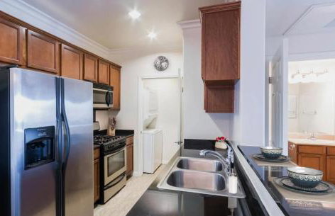 LALA House -1Br with Free Parking, Pool, Laundry - Foto 4