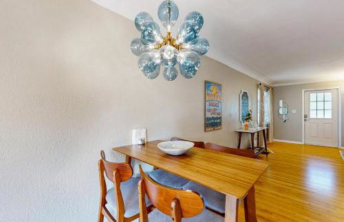 Steps to Dtwn! Dog-Friendly Mount Dorable Haven - Foto 7