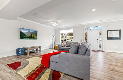 Golden Anchor Retreat Lux Living! - Foto 13