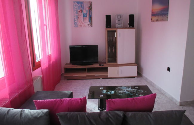 Castle Home Apartments - Foto 41