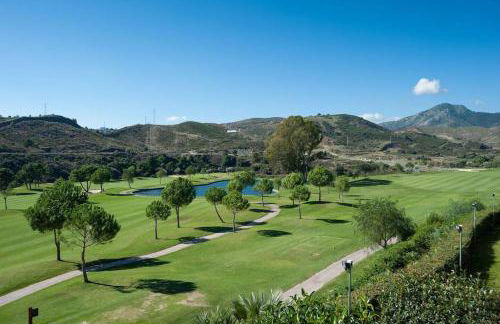 Luxurious 2 bedroom apartment with Spa facilities - Photo 18