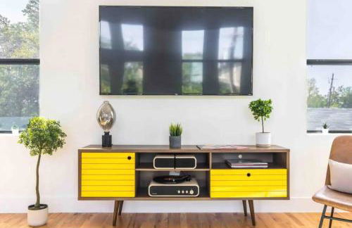 Glamorous Perfectly Located Luxury 2 Bed Townhome - Foto 16