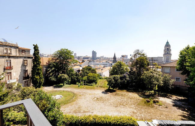 Porto Downtown Studio with Balcony - Foto 28