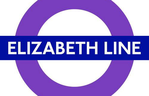 Chalet close to Heathrow T5, Windsor Castle, Legoland, Thorpe Park, with off road parking, free Wifi, private garden, spacious & fully equipped, cozy wood burner & comfy sofa, ideal for exploring London with trains to Waterloo, a beautiful unique retreat - Foto 9