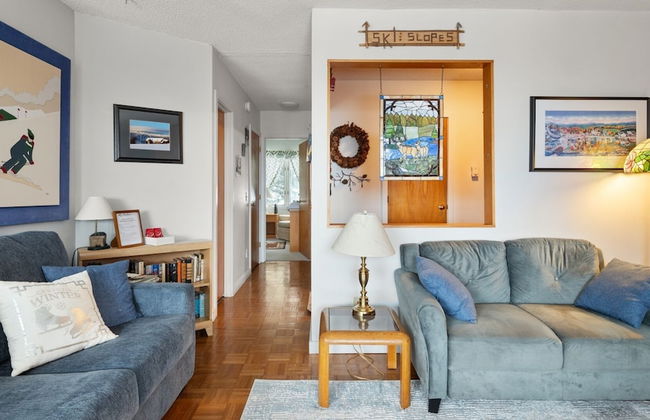 14 Snowside 2 Bedroom Condo by RedAwning - Photo 16