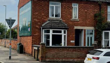 Huge 4 bed in the heart of Kettering - Foto 3