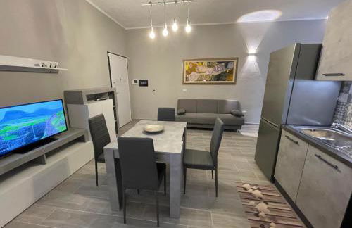 APPARTAMENTO ELEGANTE CARBONIA - Foto 1