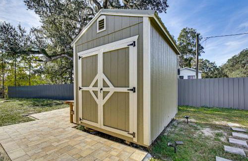 Riverfront Floral City Stay with Dock and Hot Tub! - Foto 28