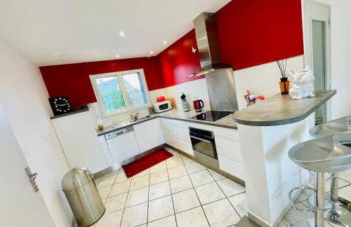 Maison T2 de 70 m2 avec jardin et véranda - Foto 4