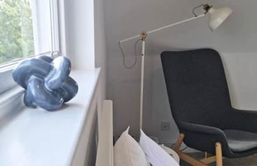 Hyland Apartment by CityNest - Foto 16