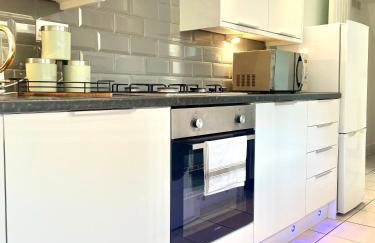 Beautiful Entire House! - Foto 10