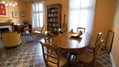 Old wine storehouse with terrace and garden - Foto 3