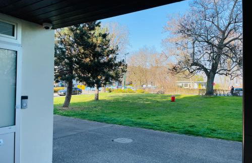 SunnyF2- EuroAiport-Basel-TrainStation-CityCenter - Photo 21