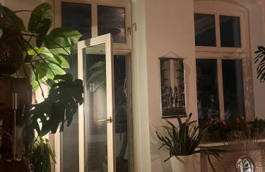 Spirit & Style - spacious, bright 75m2 - 2 bedroom in ideal Prenzlauer Berg location - Foto 14