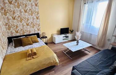 Maisonnette STUDIO Parc Astérix I ROISSY CDG I CHATEAU DE CHANTILLY I PARIS - Foto 1