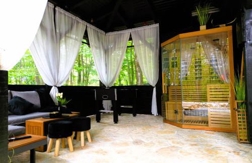 Forest Escape with Jacuzzi & Pool Among the Trees by Destination GREEN Croatia - Foto 13