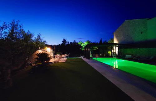 Au Murmure de la Sorgue - Foto 24