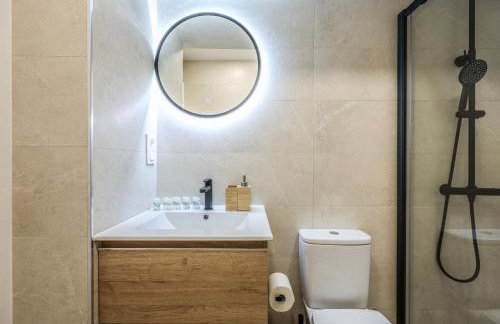 Experience Madrid Like a Local, New Accommodation - Photo 18