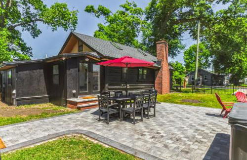 Modern Log Cabin at the beach with Hot Tub, Game Room and Fire Pit - Foto 7