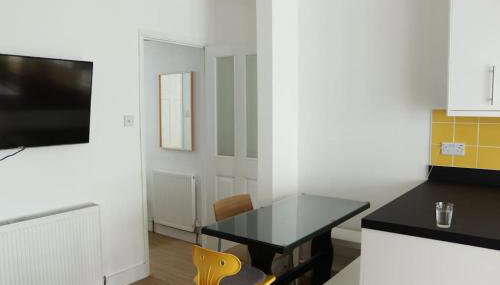 Central Worthing, 3 bedrooms, 600m from beach - Foto 4