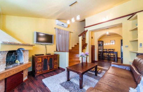 4 Bedroom Lovely Home In Veliki Vareski - Foto 5