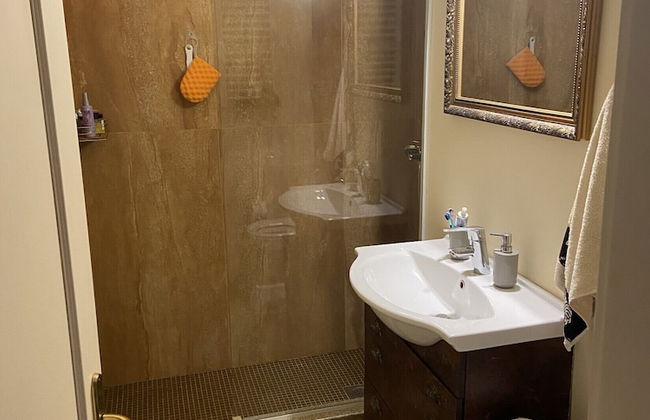 Cozy apt Within Walk Distance to Center and Beach - Photo 10