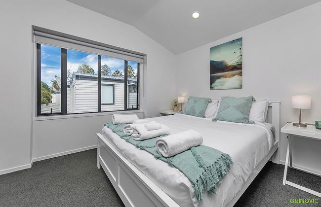 Balcony+Parking 3BR Gem Near Arena | Zodiak Stays - Foto 2