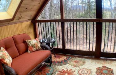 Magical Tree House Experience with a Private Hot Tub in Shenandoah Valley, Virginia - Foto 20