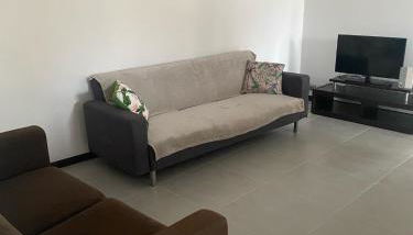 Appart Fourchambault 6/8 personnes rez de chaussée - Foto 3