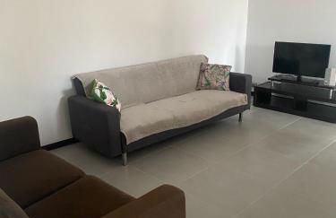 Appart Fourchambault 6/8 personnes rez de chaussée - Foto 3