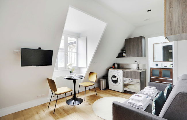 Magnificent Studio - 2P - Arc de Triomphe - Photo 1