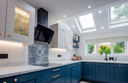 Exquisite Renovation in Central Location with Garden and Parking - Photo 18