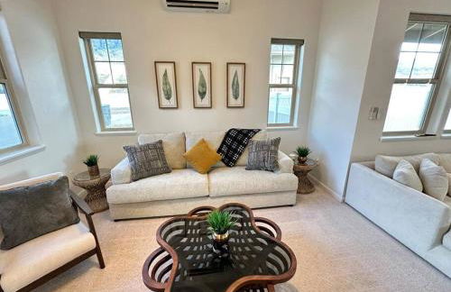 New 4 Bedroom Home with Ocean and Gorgeous Mountain Views in the gated community of Mauna Olu - Foto 16