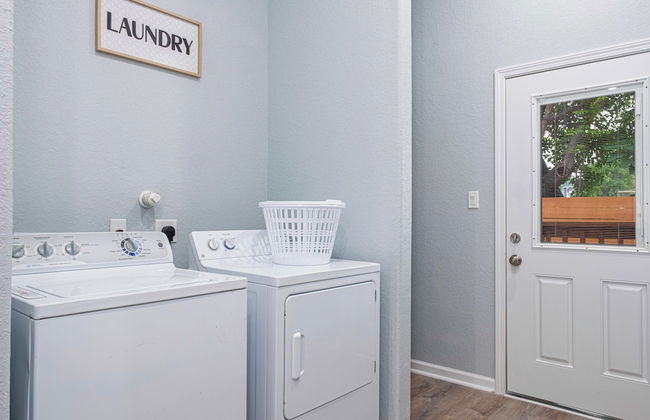 Comfort and Style 4br/3ba Near Riverwalk and Dtown - Foto 36